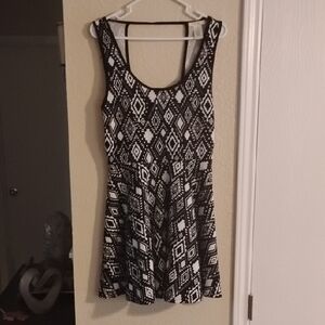 Geometric Black and White Midi Dress